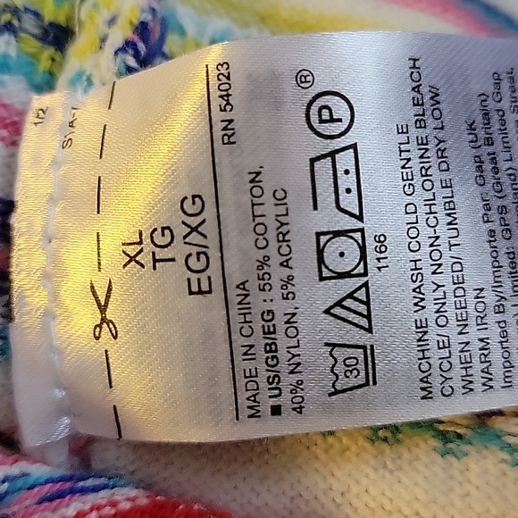 Multiple Color Sweater - Picture 8 of 8